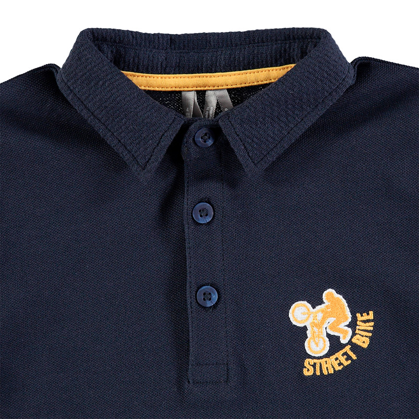 Polo manches longues avec motif brodé sur la poitrine 