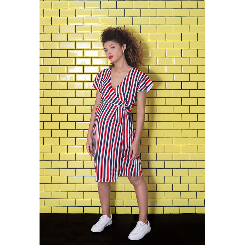 Robe manches courtes esprit kimono à rayures verticales 