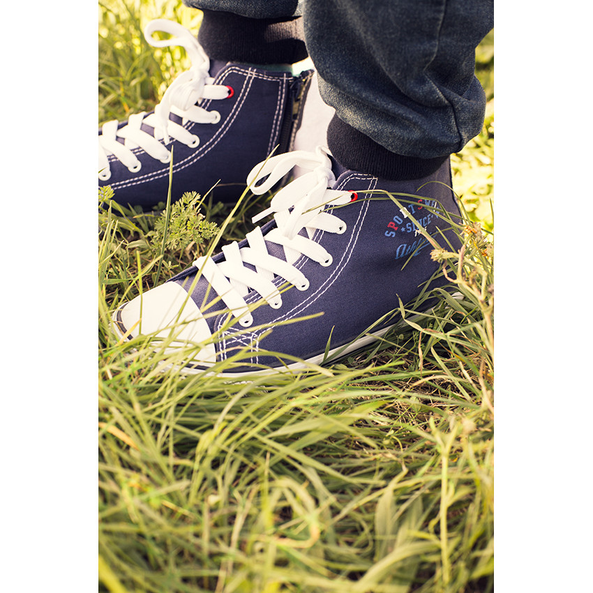 Baskets montantes à lacets et zip avec inscriptions printées 