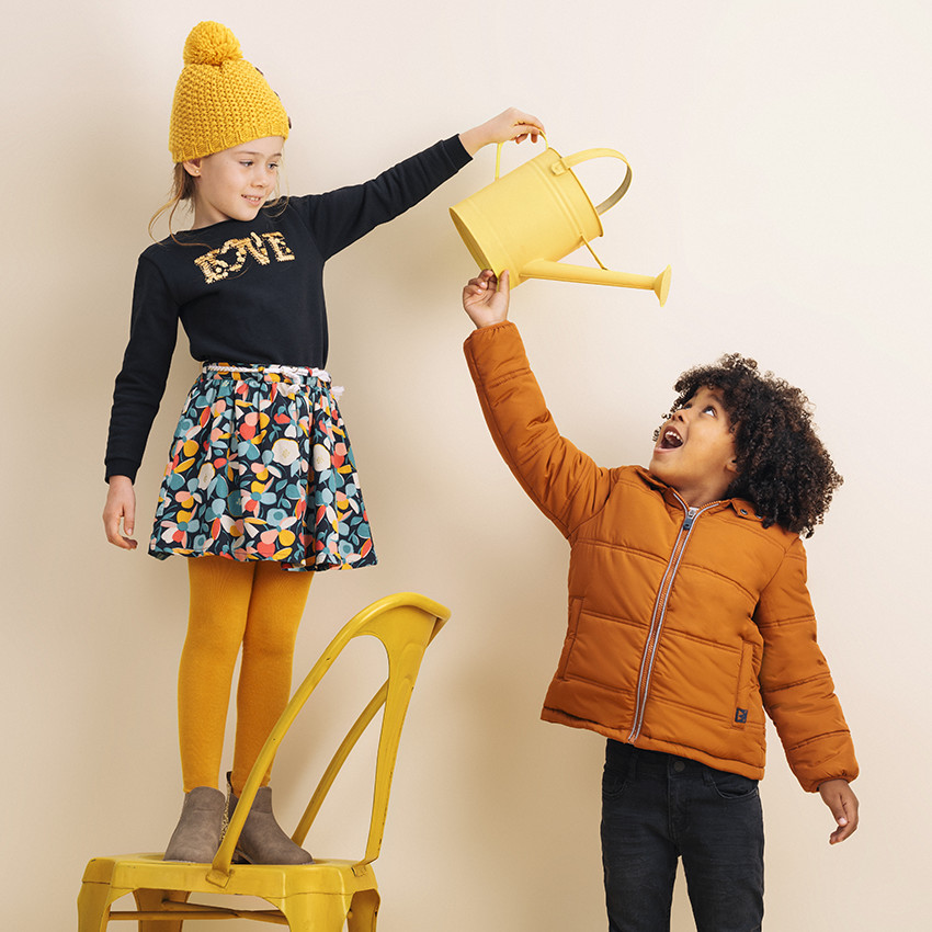 Jupe fluide à motif floral all-over et ceinture tressée 