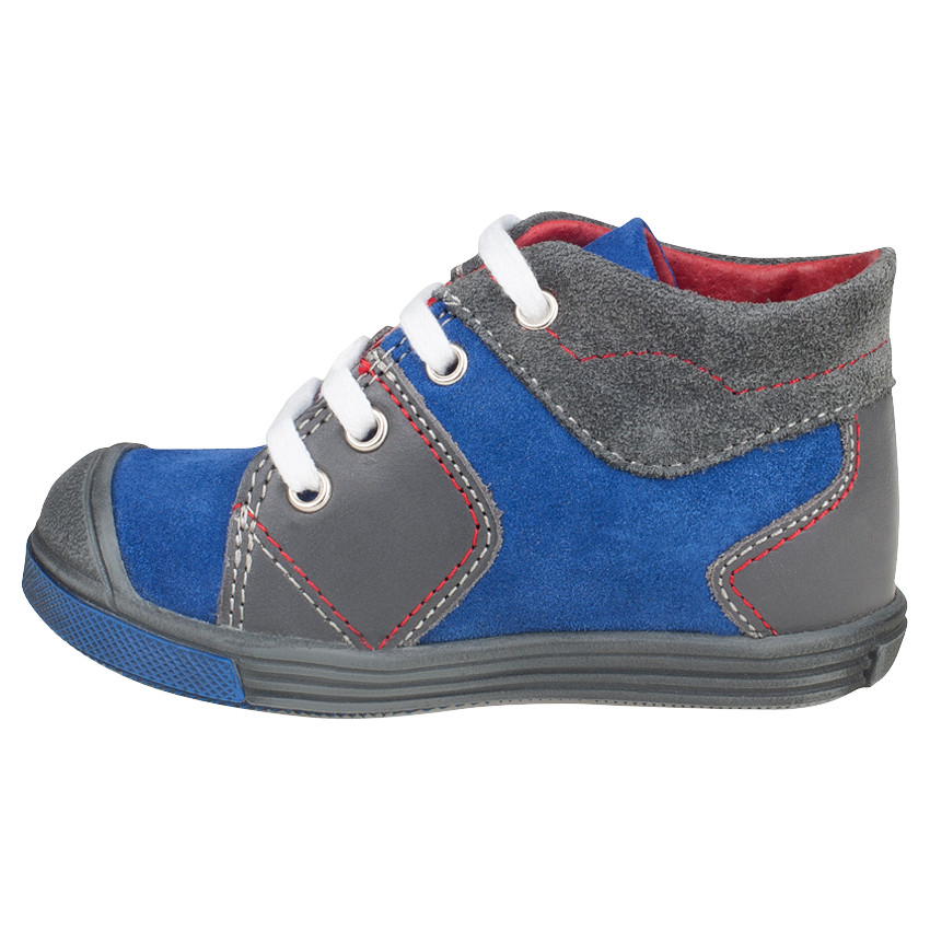 Bottillons en cuir suédés avec empiècements contrastés 