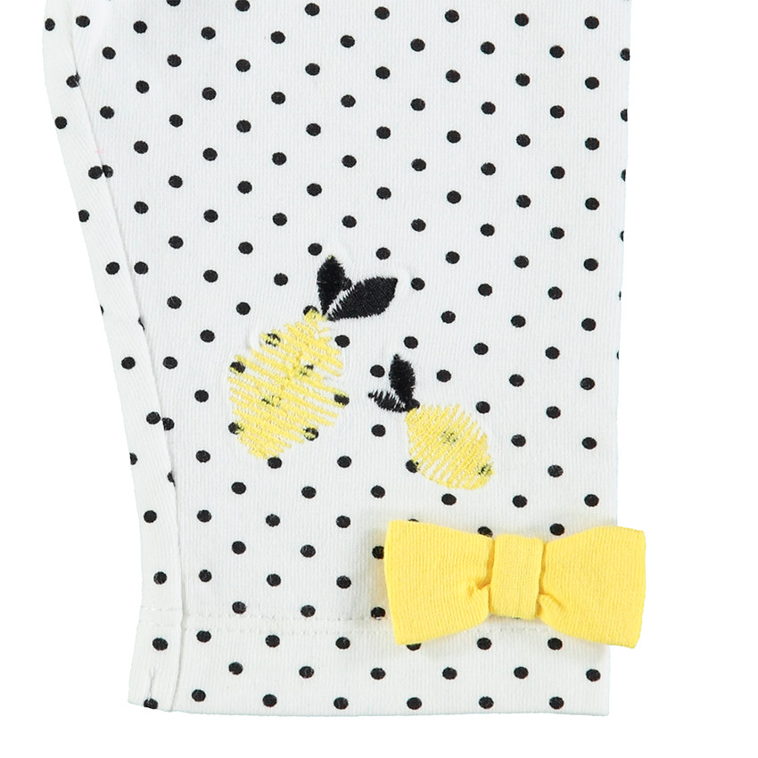 Ensemble avec tunique volantée imprimée et legging court à pois 