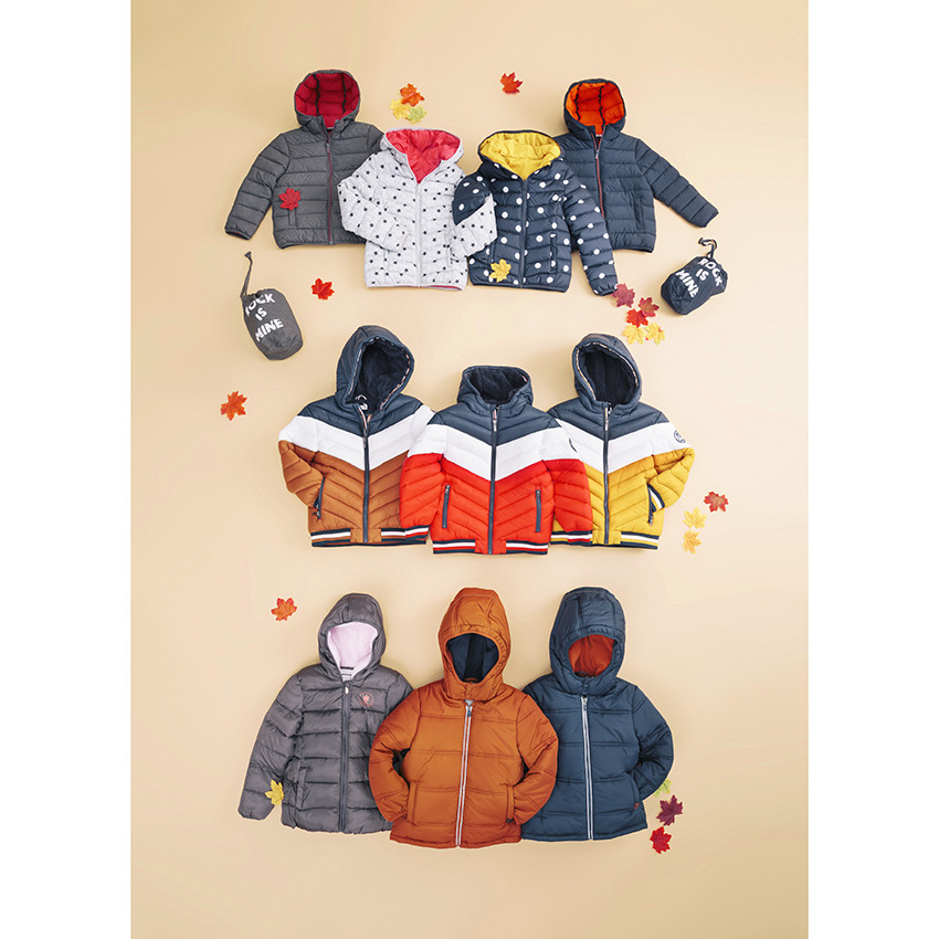 Doudoune légère matelassée avec sac de transport 