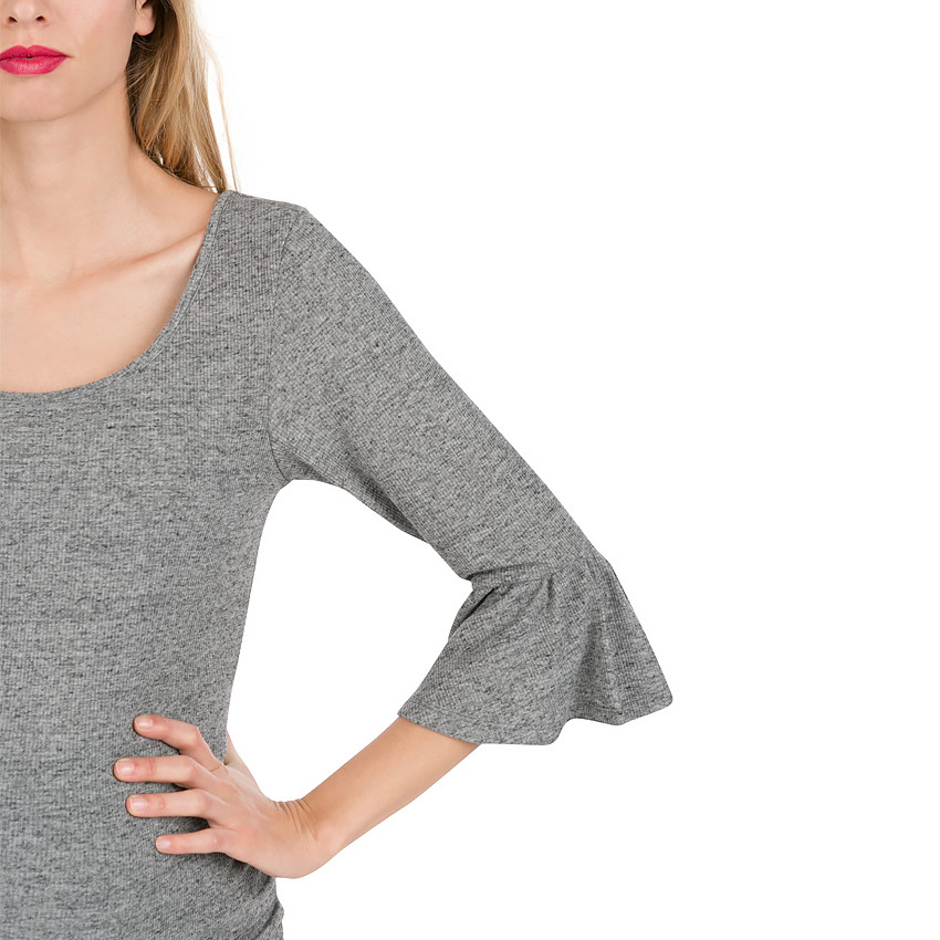 Tee-shirt de grossesse à manches 3/4 volantées 