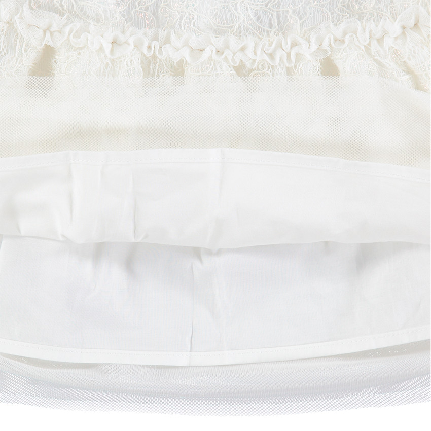 Robe de cérémonie blanche en dentelle avec manches volantées 