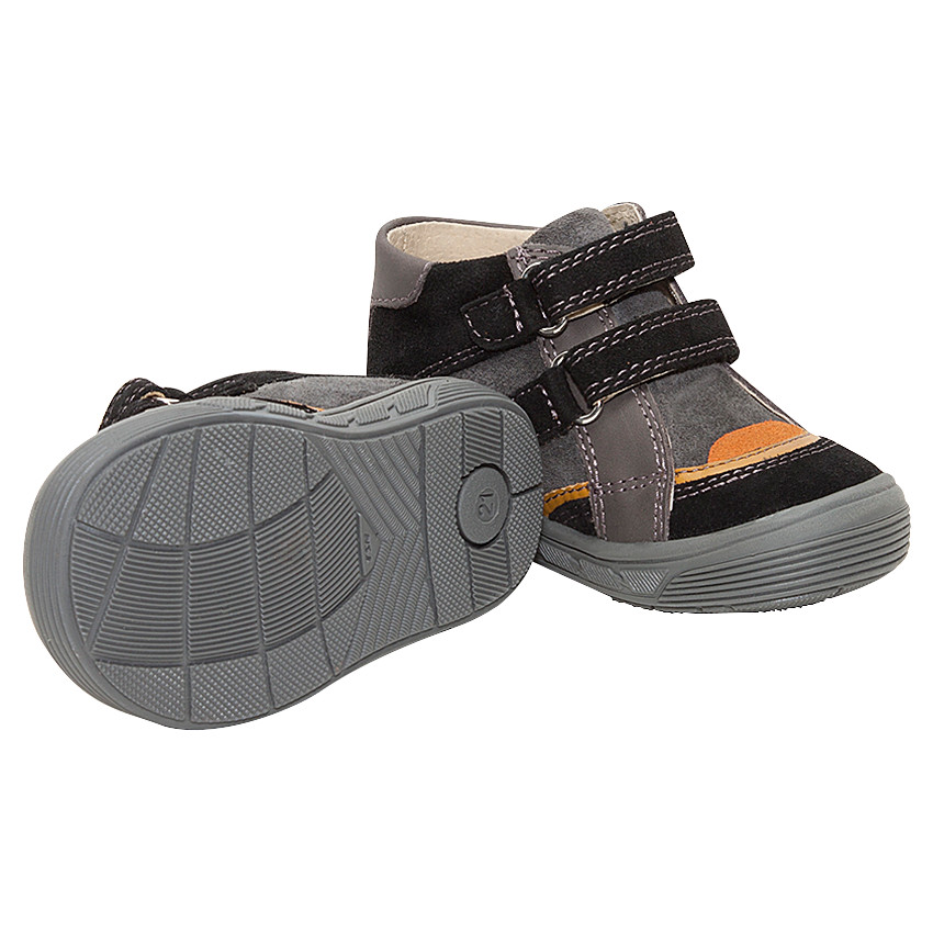 Bottillons en cuir avec empiècements contrastés 