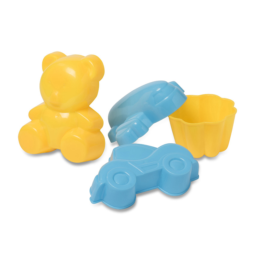 Set de plage avec 4 petits moules 