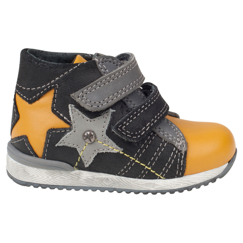 Bottillons en cuir bi-matière avec empiècement étoile 