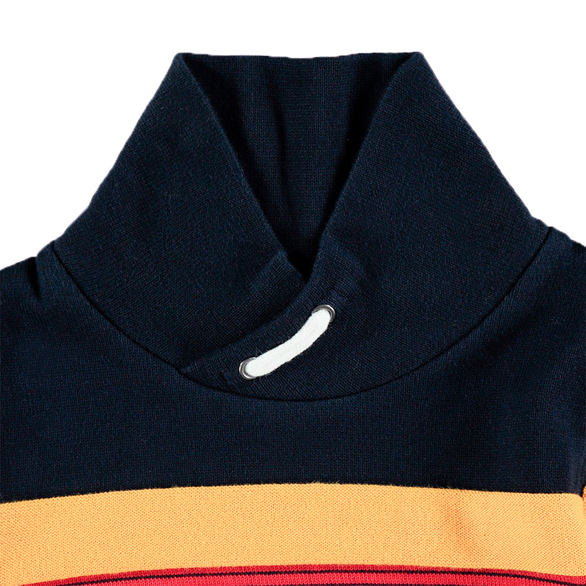 Pull en tricot col roulé avec rayures contrastées en jacquard 