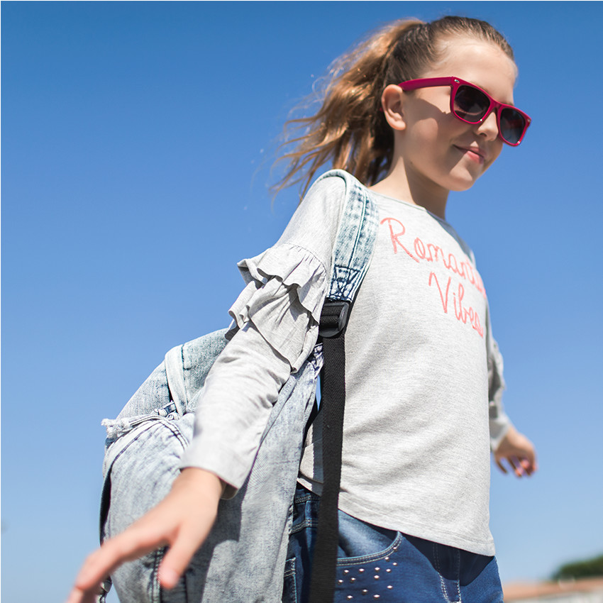 Tee-shirt manches 3/4 volantées avec inscription en sequins 