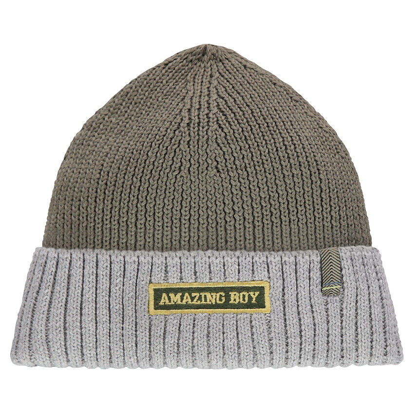 Bonnet en tricot avec badge brodé 