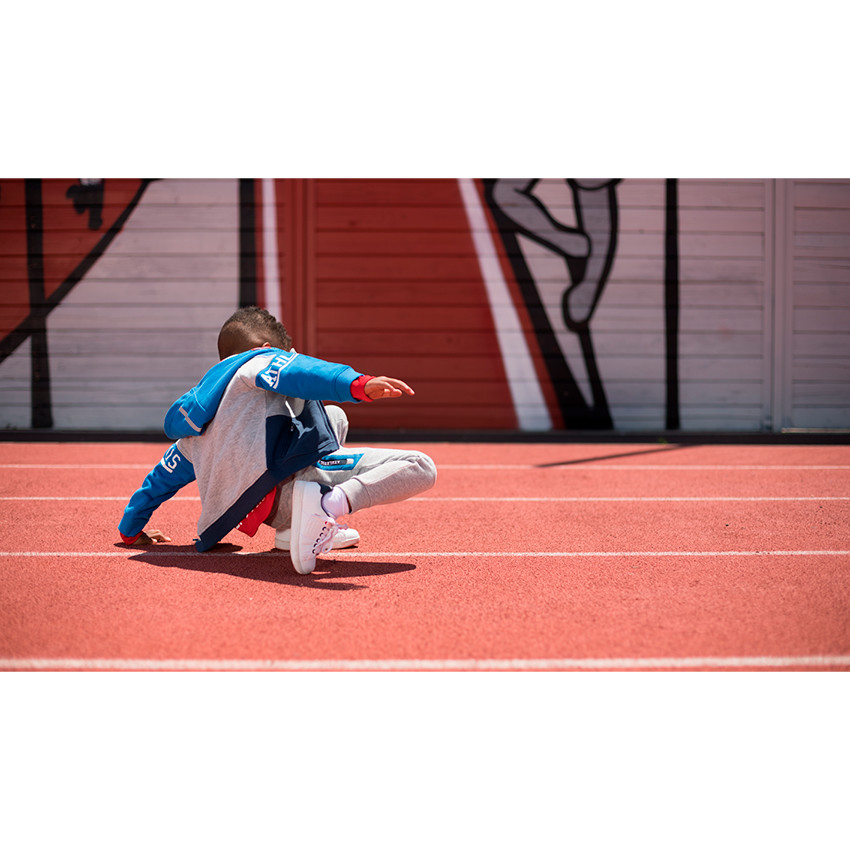 Pantalon de jogging en molleton avec poches zippées contrastées 