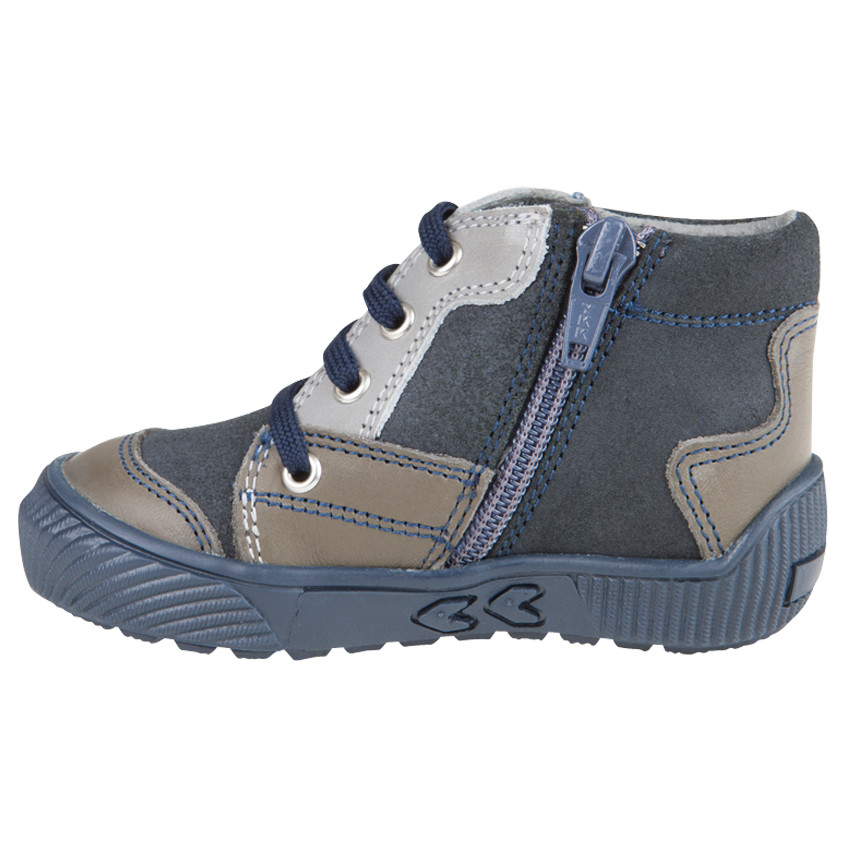 Bottillons à lacets en cuir suédé avec empiècements contrastés  