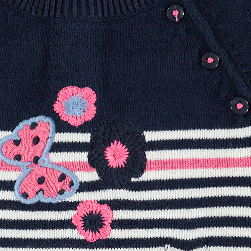 Robe manches courtes en tricot avec rayures jacquard et broderies 