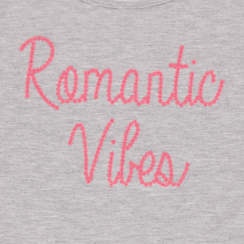 Tee-shirt manches 3/4 volantées avec inscription en sequins 