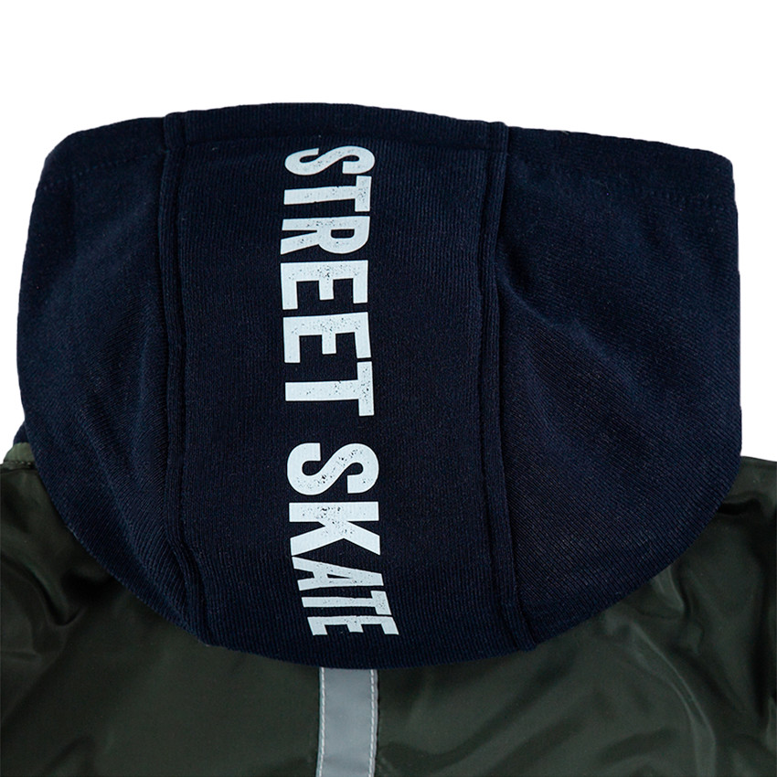 Blouson kaki à larges poches zippées et capuche printée en molleton 