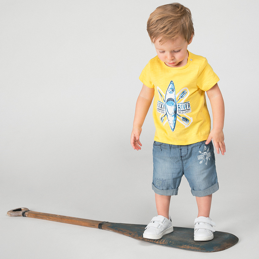 Bermuda en denim effet used avec print kayak 