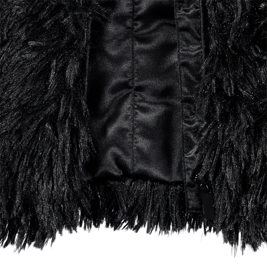 Gilet en fausse fourrure avec ceinture pailletée et fleur brodée 