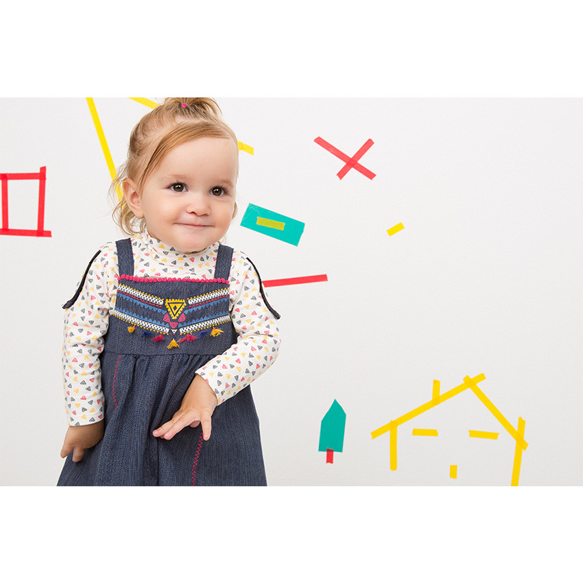 Robe en coton fantaisie avec broderies et pompons colorés 