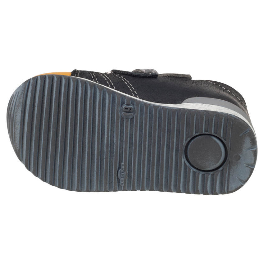 Bottillons en cuir bi-matière avec empiècement étoile 