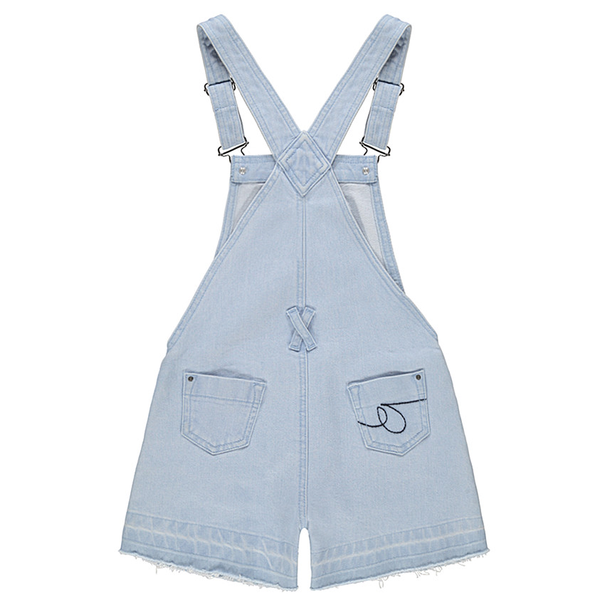 Salopette-short en jeans effet used avec rivets fantaisie 