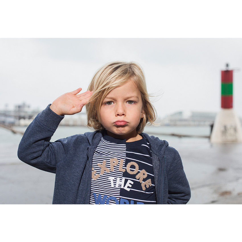 Tee-shirt manches longues à rayures et inscription en bouclette 