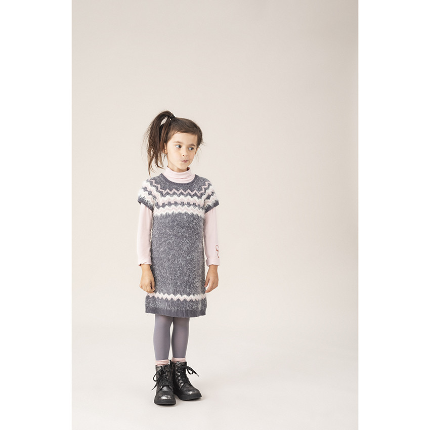 Robe manches courtes en tricot effet poil à motif graphique jacquard 