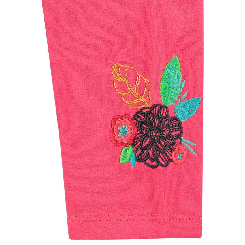 Legging mi-mollet rose à fleurs brodées 