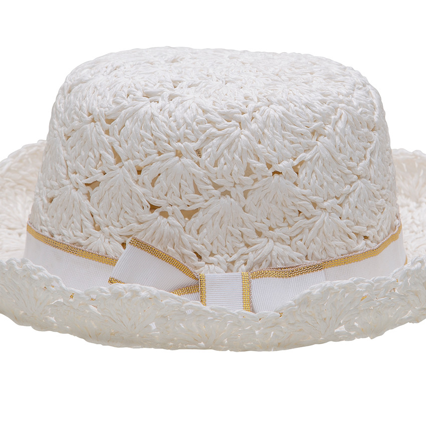 Chapeau effet paille avec galon et noeud plat 