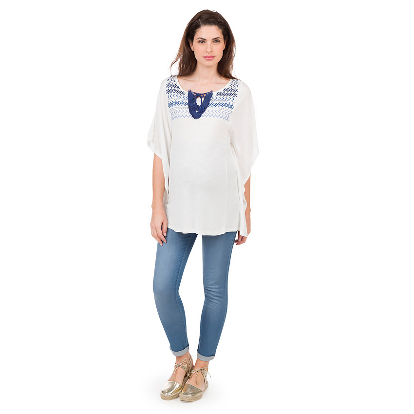 Tunique forme poncho avec motif ethnique brodé 