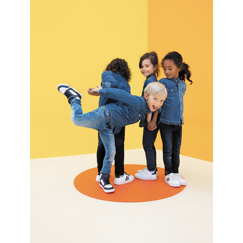 Chemise manches longues en jean used à poches pressionnées 