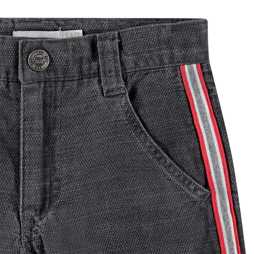 Bermuda surteint en maille à bandes appliquées 