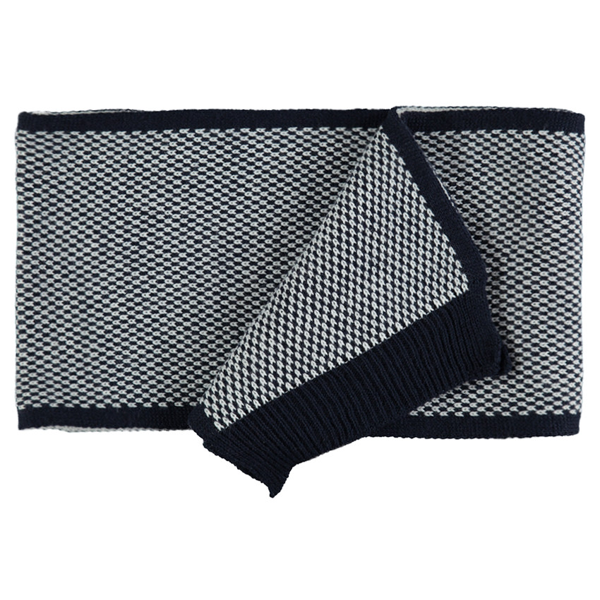 Ensemble bonnet et écharpe en tricot motif jacquard 