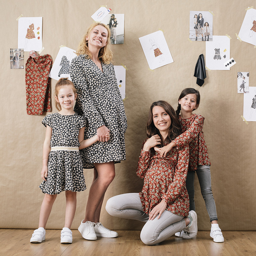 Robe de grossesse manches longues imprimée fleurs all-over 