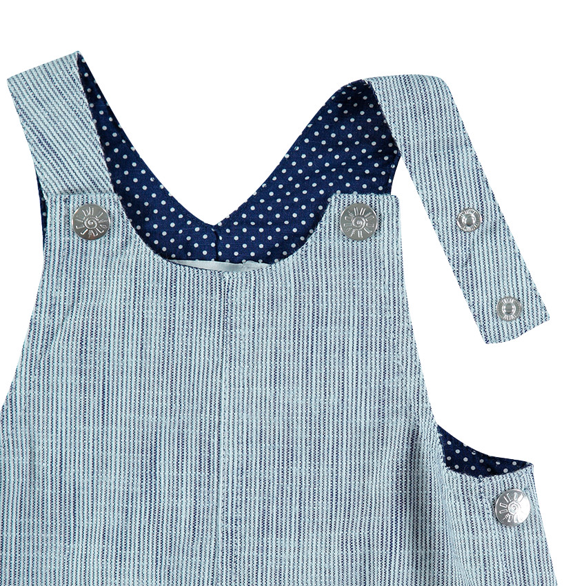 Robe salopette sans manches avec poches et cils brodés 