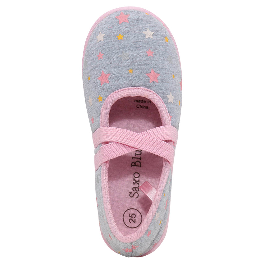Chaussons babies avec étoiles printées all-over du 28  