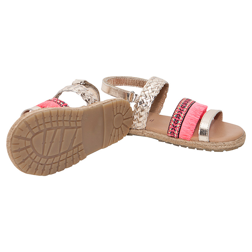 Nu-pieds en cuir doré avec tresse et franges 