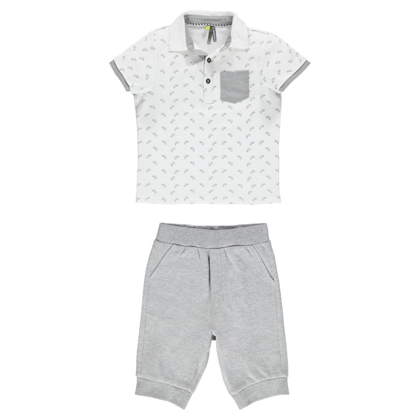 Ensemble de plage avec polo imprimé all-over et bermuda 