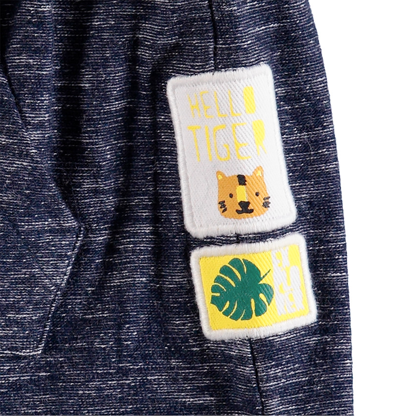 Ensemble avec t-shirt jaune print esprit jungle et bermuda à poche 