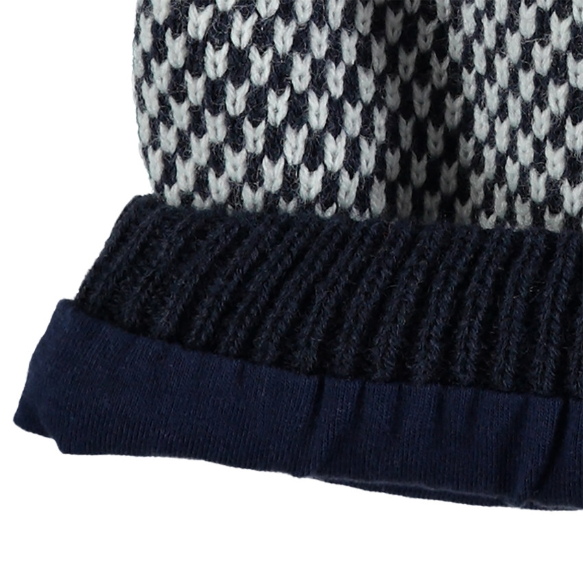 Ensemble bonnet et écharpe en tricot motif jacquard 
