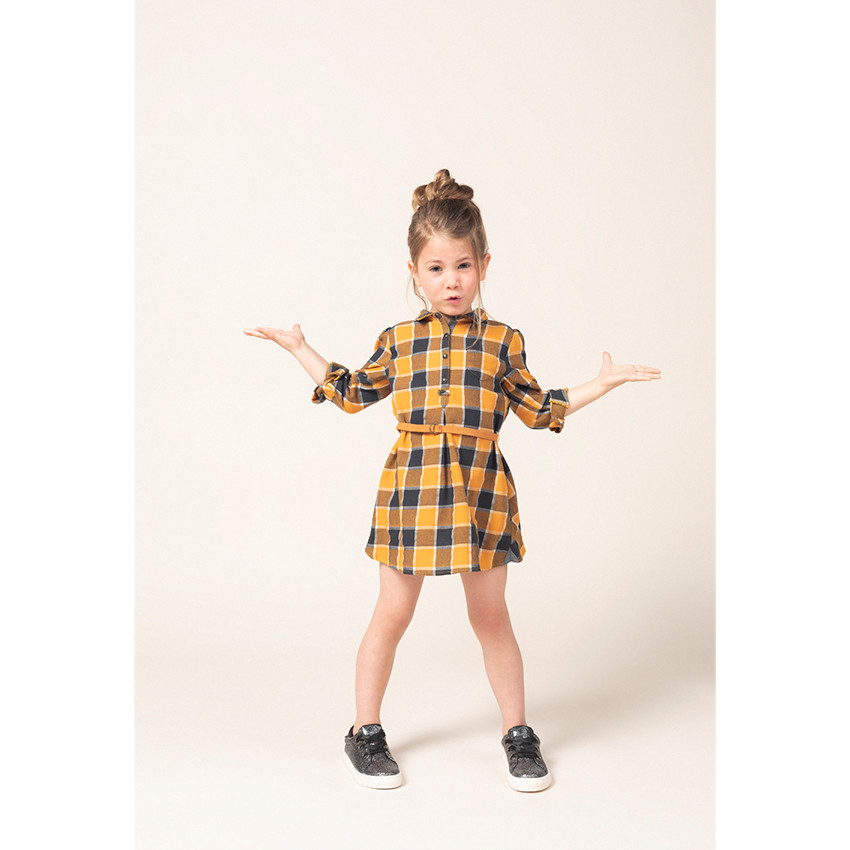 Robe manches longues à carreaux contrastés et ceinture amovible 