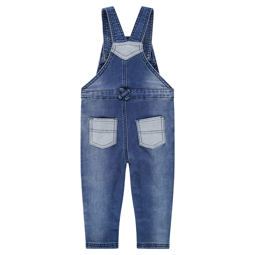 Salopette en denim like effet used avec ourson patché 