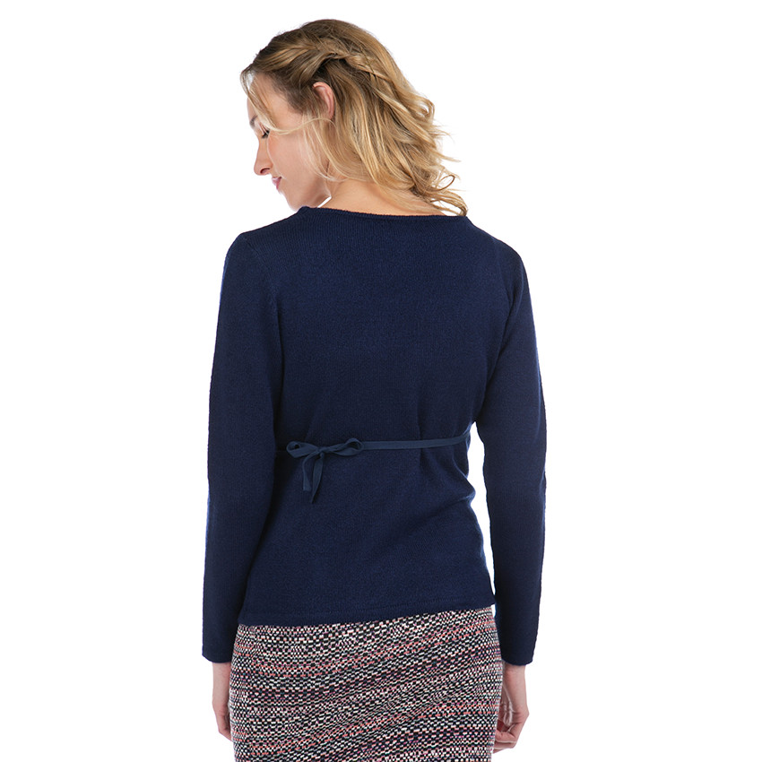 Gilet de grossesse en tricot avec ouverture croisée 