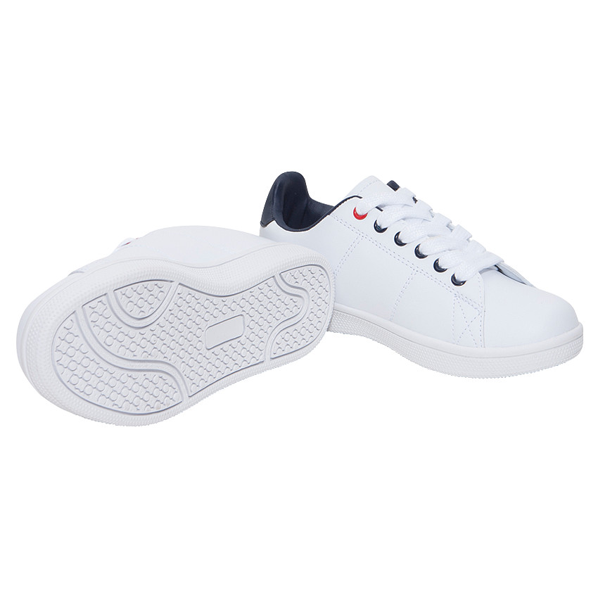 Baskets basses unies à lacets du 28 au 35 