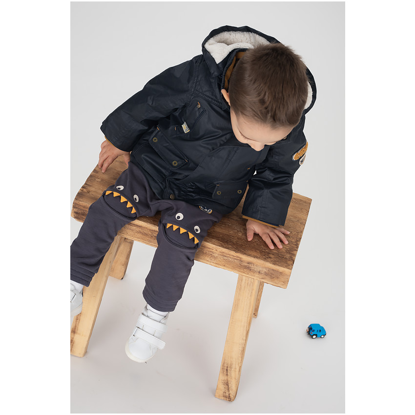 Parka enduite avec doublure en sherpa et poches 