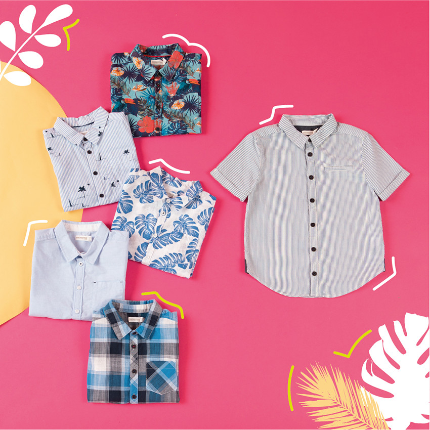 Chemise manches courtes à fines rayures verticales 