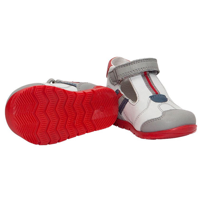 Salomés en cuir avec empiècements contrastés 