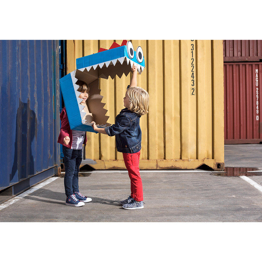 Veste en jeans effet used avec poches pressionnées 