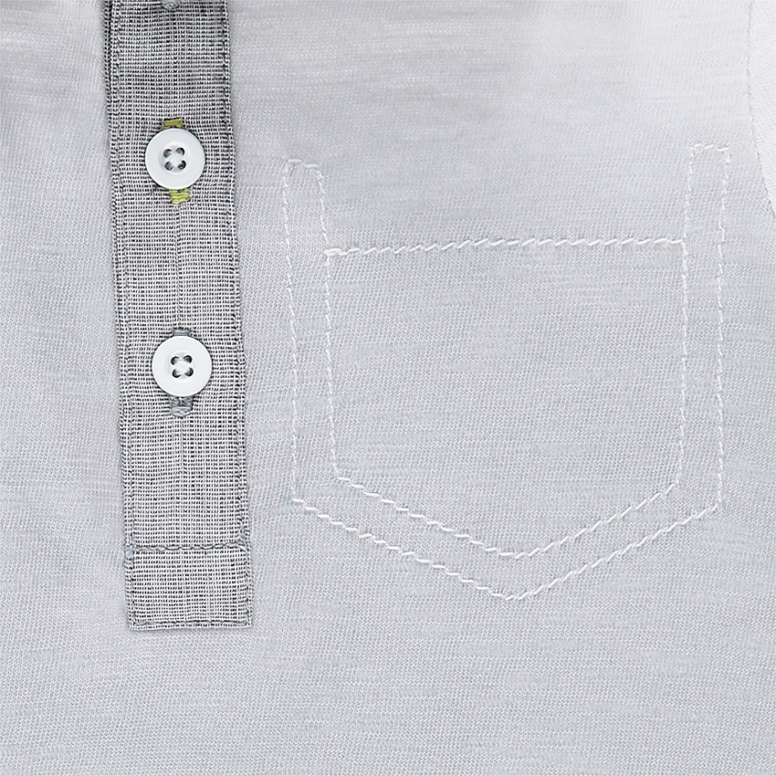 Polo manches courtes en jersey effet dégradé avec détails chambray 