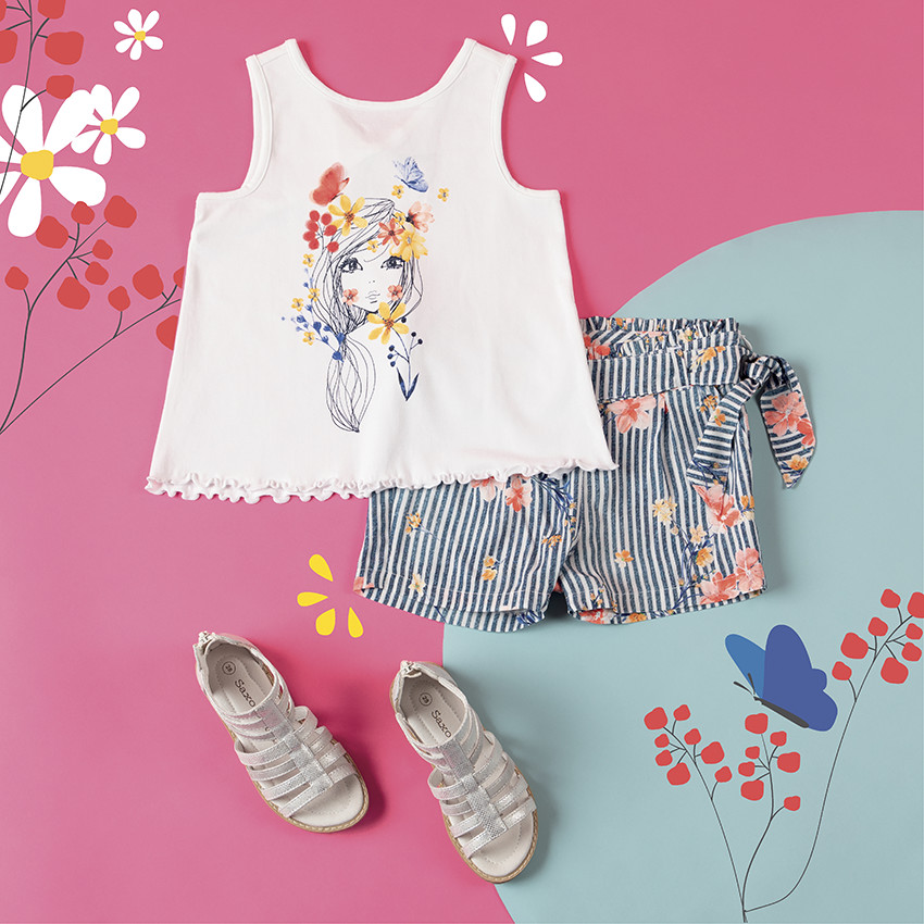 Short à rayures et fleurs all-over 